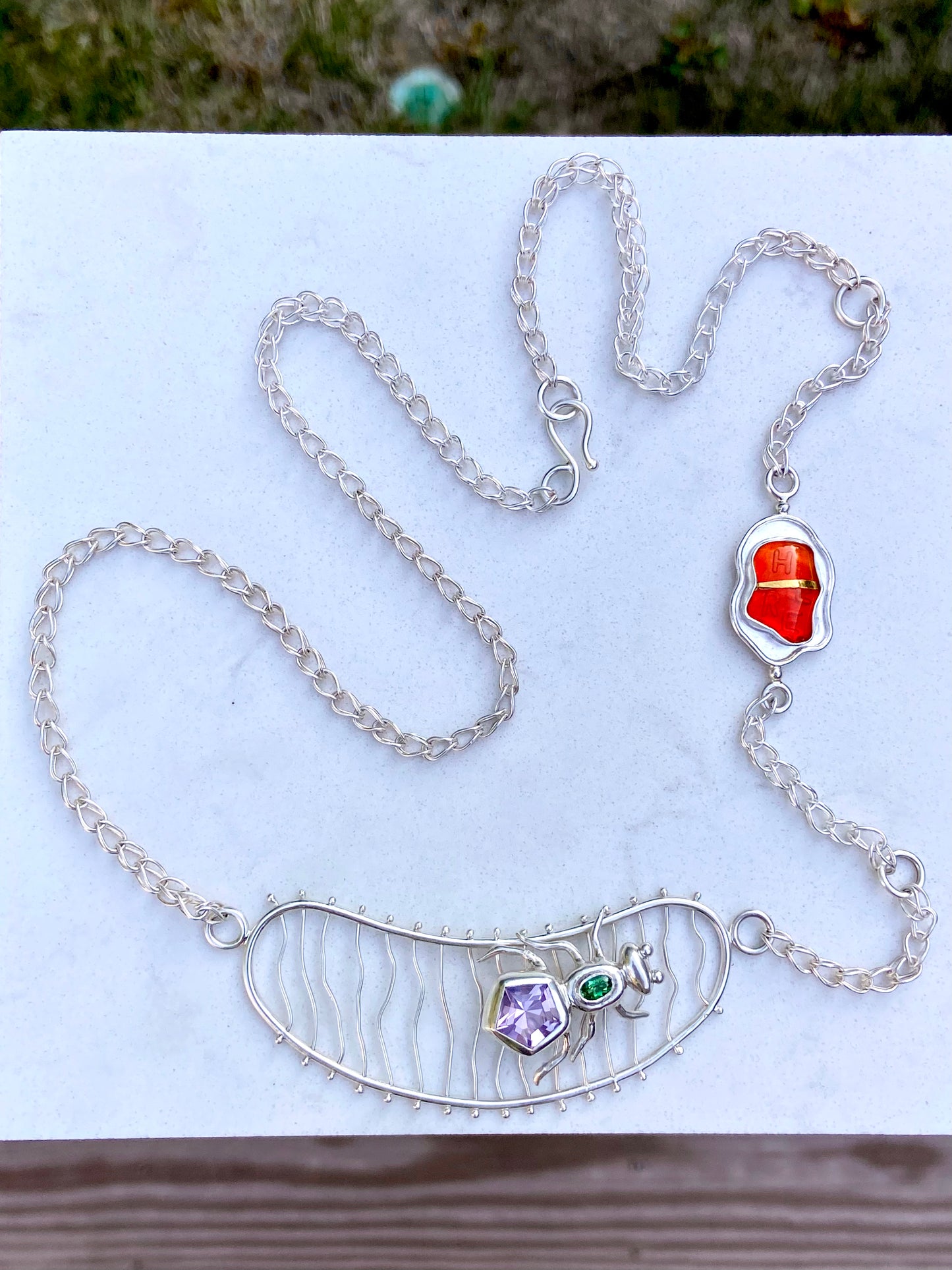 Convertable Ant Necklace