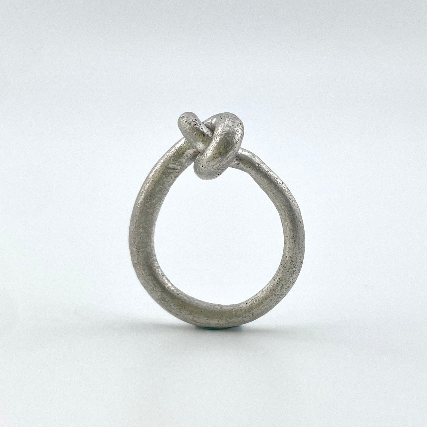 Smooth Knot ring