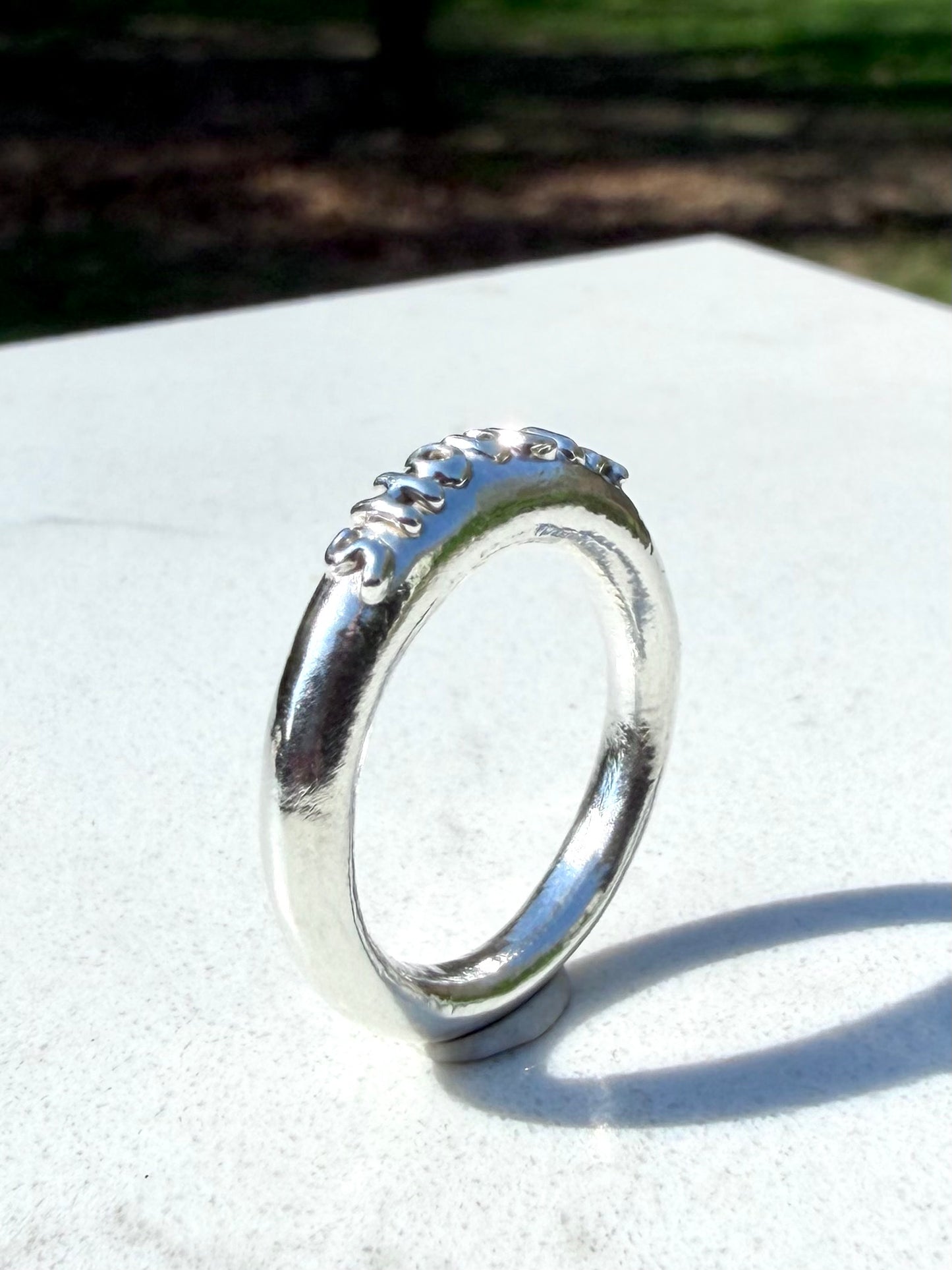 Shoulda ring