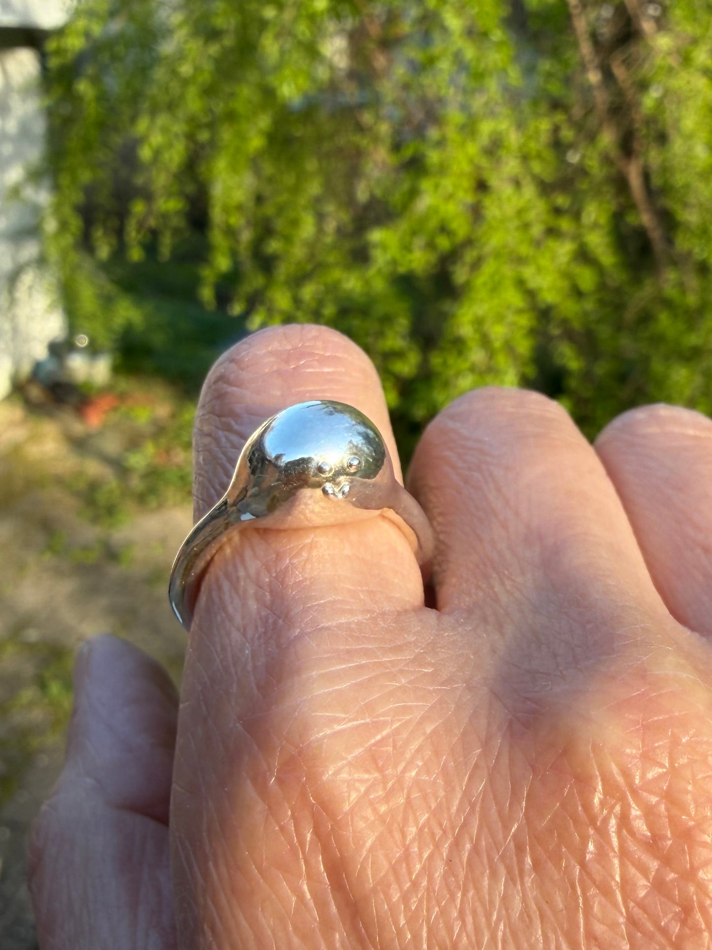 Carefree ring