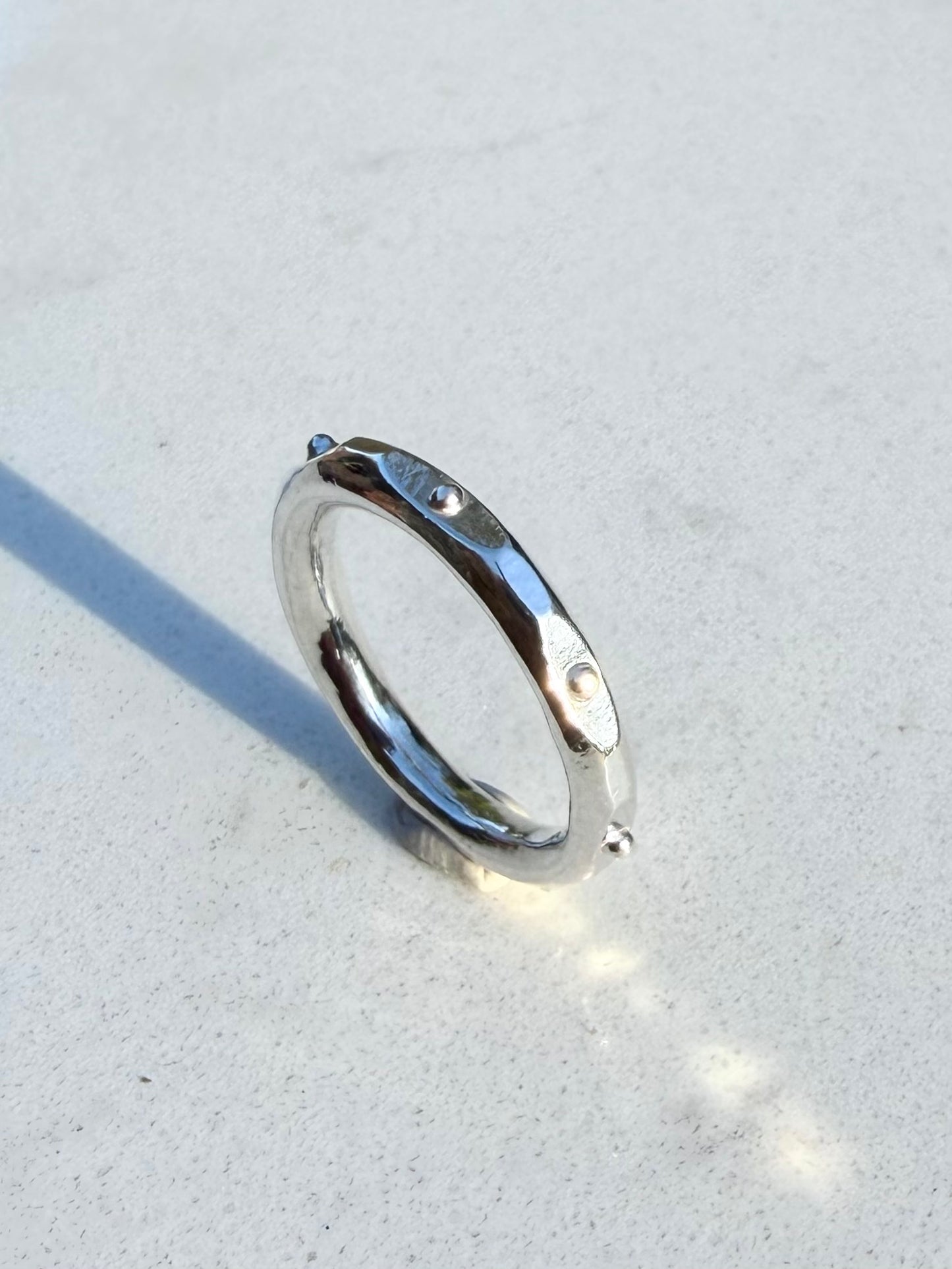 Stanza ring