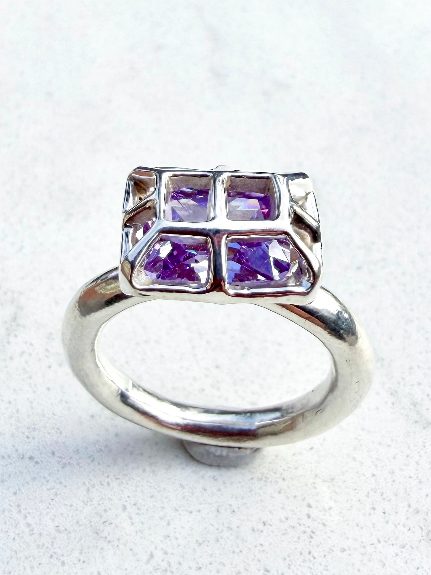 Encapsulated Gem Ring (Violet)